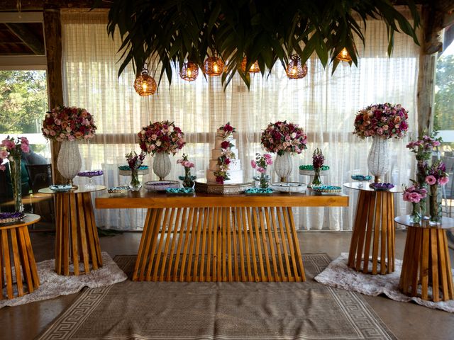 O casamento de Miqueias Moreira da Silva e Érica da Silva Cirqueira em Uberlândia, Minas Gerais 9