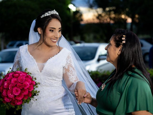 O casamento de Miqueias Moreira da Silva e Érica da Silva Cirqueira em Uberlândia, Minas Gerais 13