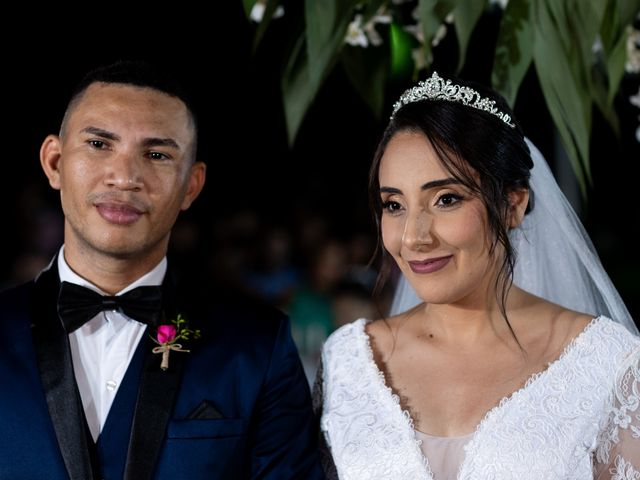 O casamento de Miqueias Moreira da Silva e Érica da Silva Cirqueira em Uberlândia, Minas Gerais 16