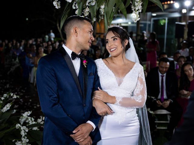 O casamento de Miqueias Moreira da Silva e Érica da Silva Cirqueira em Uberlândia, Minas Gerais 17