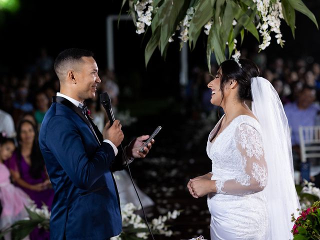 O casamento de Miqueias Moreira da Silva e Érica da Silva Cirqueira em Uberlândia, Minas Gerais 20