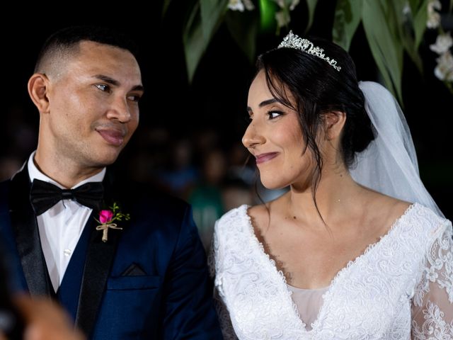 O casamento de Miqueias Moreira da Silva e Érica da Silva Cirqueira em Uberlândia, Minas Gerais 33