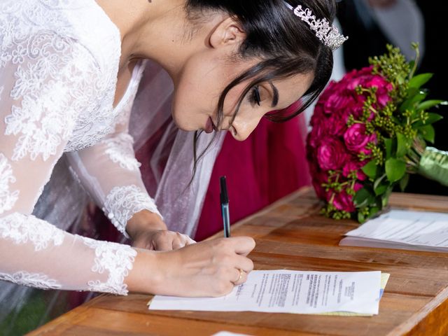 O casamento de Miqueias Moreira da Silva e Érica da Silva Cirqueira em Uberlândia, Minas Gerais 36