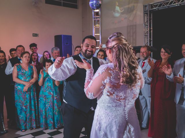 O casamento de Fabio e Larissa  em São Carlos, São Paulo Estado 87