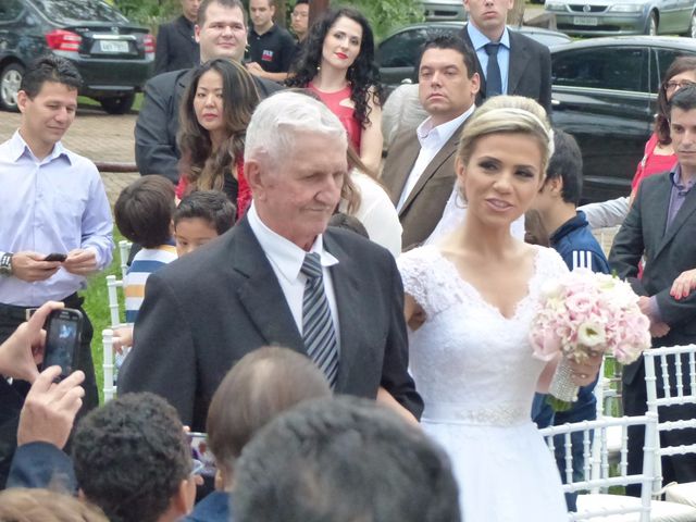 O casamento de Geison e Gisele  em Mandaguaçu, Paraná 14