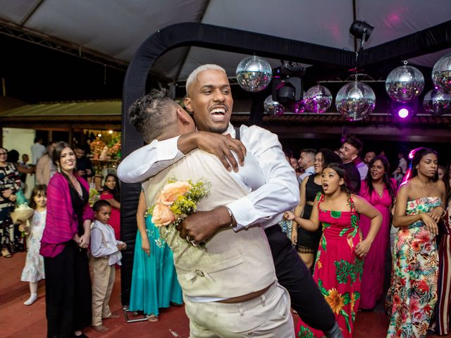 O casamento de Mel e Erick em Betim, Minas Gerais 76