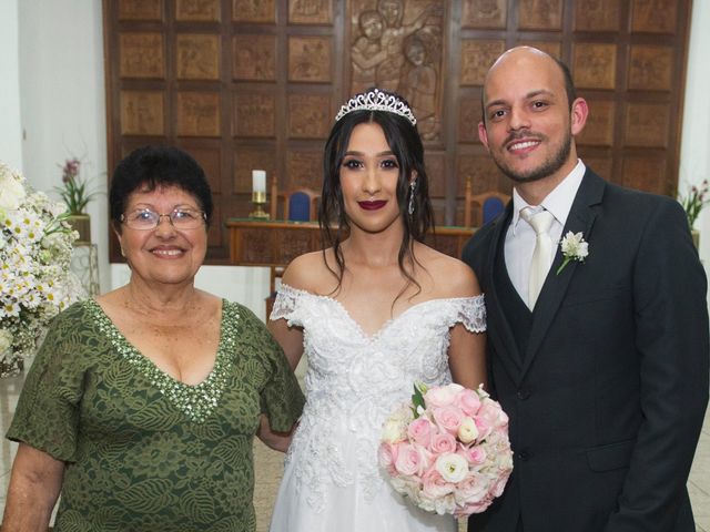 O casamento de Diego e Alana em Betim, Minas Gerais 38