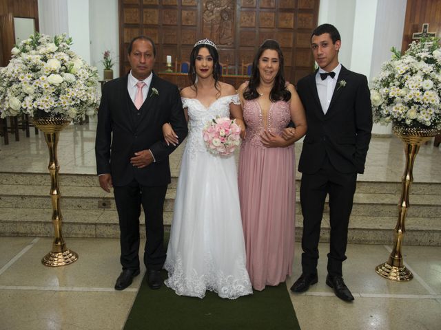 O casamento de Diego e Alana em Betim, Minas Gerais 39
