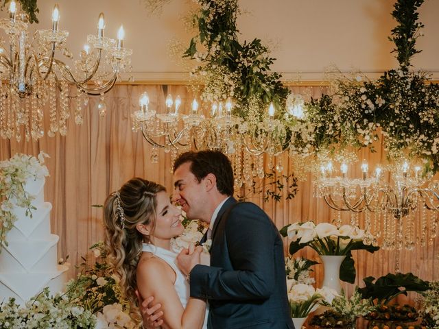 O casamento de Alberto e Amanda em Foz do Iguaçu, Paraná 96