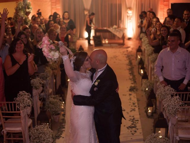 O casamento de Allyson  e Larissa  em Santo André, São Paulo 38