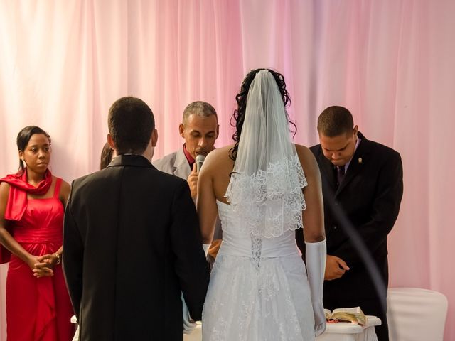 O casamento de Ailton e Adriana em Salvador, Bahia 34