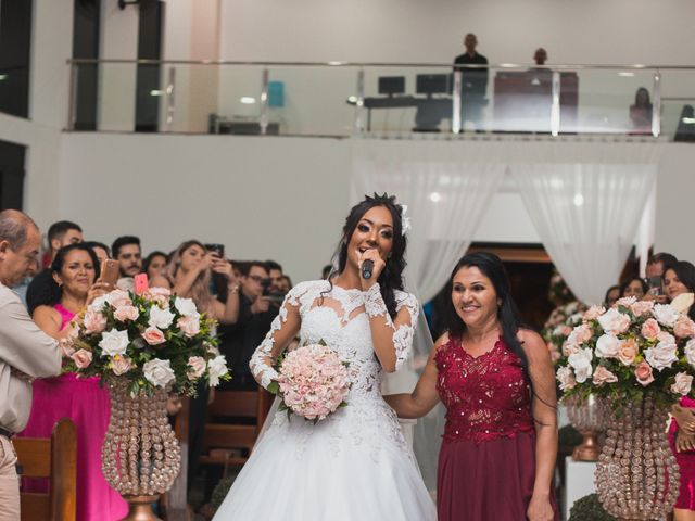 O casamento de João e Pollyana em Goiânia, Goiás 6