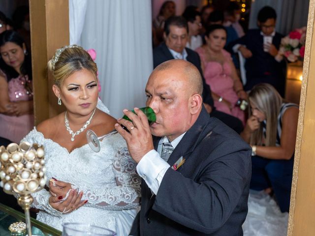 O casamento de Edilson e Roberta em Manaus, Amazonas 15