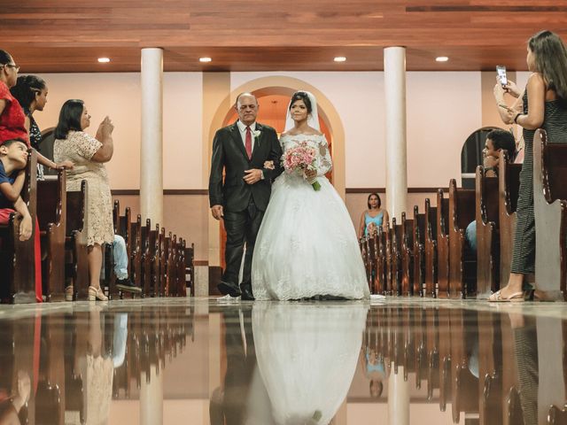 O casamento de Leonan e Damila em Timóteo, Minas Gerais 20