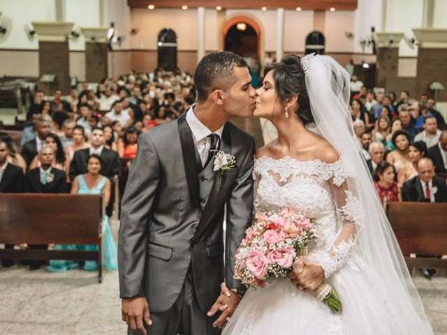 O casamento de Leonan e Damila em Timóteo, Minas Gerais 40