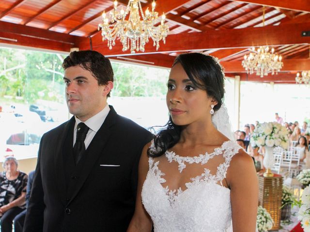 O casamento de Douglas e Simone em Itapecerica da Serra, São Paulo 19