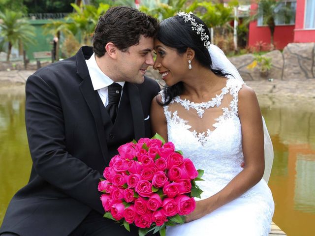 O casamento de Douglas e Simone em Itapecerica da Serra, São Paulo 34