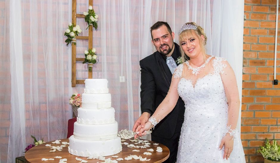 O casamento de Emerson e Danielly em Rio do Sul, Santa Catarina