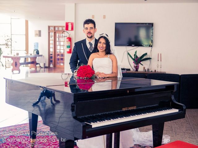 O casamento de Douglas e Regiane em Ribeirão das Neves, Minas Gerais 2