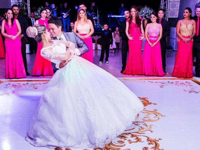 O casamento de Nando e Amanda em Curitiba, Paraná 33
