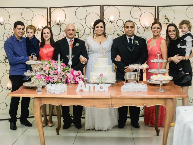 O casamento de Valdo  e Carla  em Pelotas, Rio Grande do Sul 21