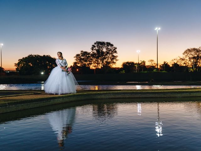 O casamento de Henrique e Ianca em Brasília, Distrito Federal 39