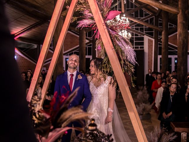 O casamento de Filipe e Daphne em Curitiba, Paraná 53