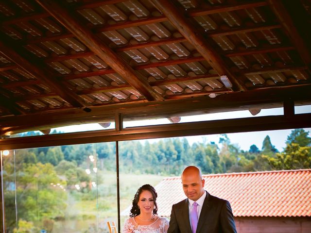 O casamento de Rosângela   e Yeison José  em Curitiba, Paraná 6