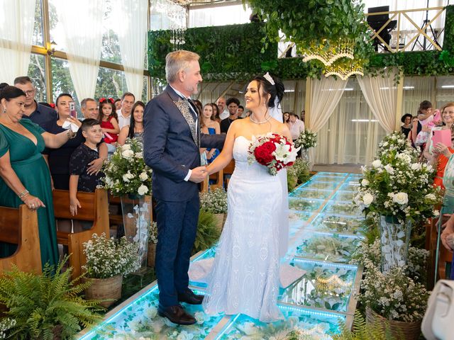 O casamento de Ari e Fabiana em Mairiporã, São Paulo Estado 17