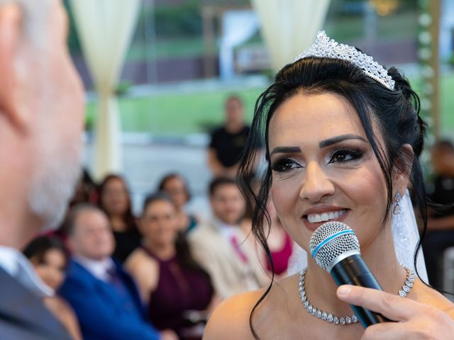 O casamento de Ari e Fabiana em Mairiporã, São Paulo Estado 30