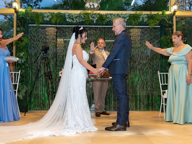 O casamento de Ari e Fabiana em Mairiporã, São Paulo Estado 37
