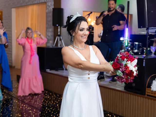 O casamento de Ari e Fabiana em Mairiporã, São Paulo Estado 65