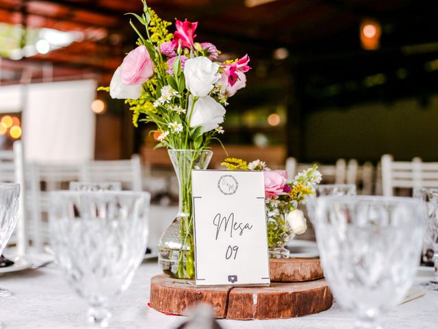 O casamento de Marlon e Camila em Valinhos, São Paulo Estado 35