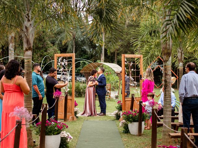 O casamento de Marlon e Camila em Valinhos, São Paulo Estado 55
