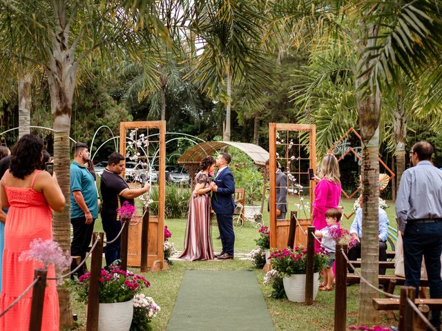 O casamento de Marlon e Camila em Valinhos, São Paulo Estado 56