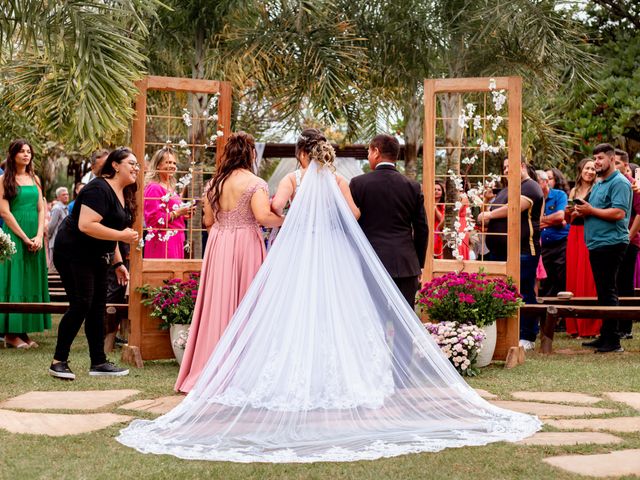 O casamento de Marlon e Camila em Valinhos, São Paulo Estado 81