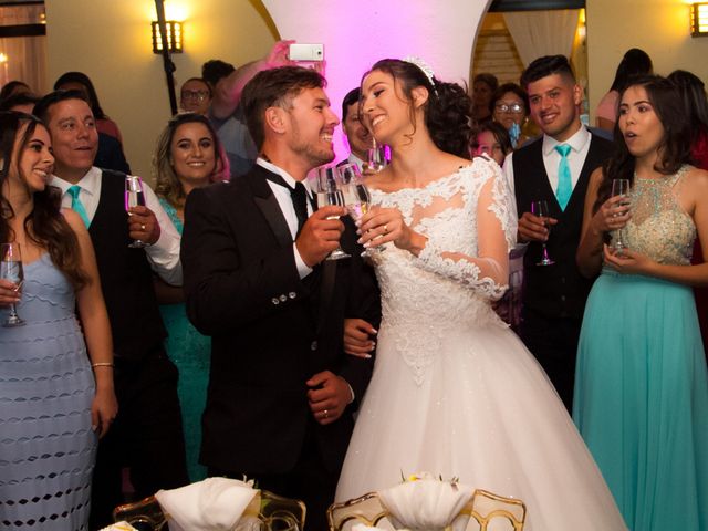 O casamento de Augusto e Samanta em Bombinhas, Santa Catarina 18