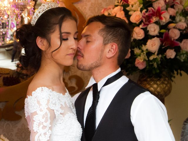 O casamento de Augusto e Samanta em Bombinhas, Santa Catarina 19