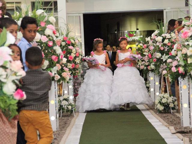 O casamento de RICARDO e ELLEM em Brasília de Minas, Minas Gerais 24