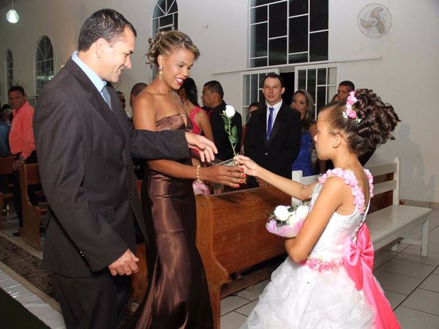 O casamento de RICARDO e ELLEM em Brasília de Minas, Minas Gerais 40