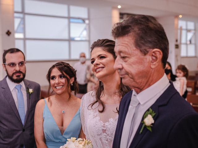 O casamento de Fabiano e Karoline em Vitória, Espírito Santo 17