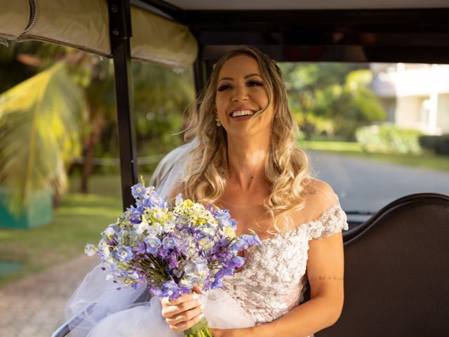 O casamento de Ariella e Leandro em Mata de São João, Bahia 48