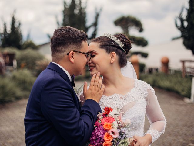 O casamento de Lucas e Jayciele em São José dos Pinhais, Paraná 37