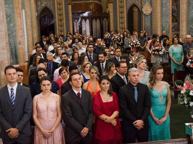 O casamento de Luis e Gabriela em Avaré, São Paulo Estado 36