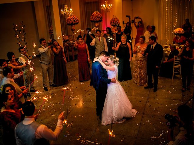 O casamento de Matheus e Flávia em Osasco, São Paulo 18