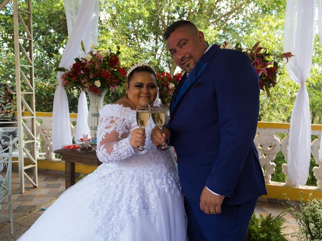 O casamento de Fábio Soares  e Pamela Santos  em Francisco Morato, São Paulo Estado 4