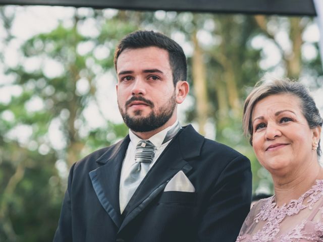 O casamento de Jonathan e Iolanda em Gravataí, Rio Grande do Sul 12