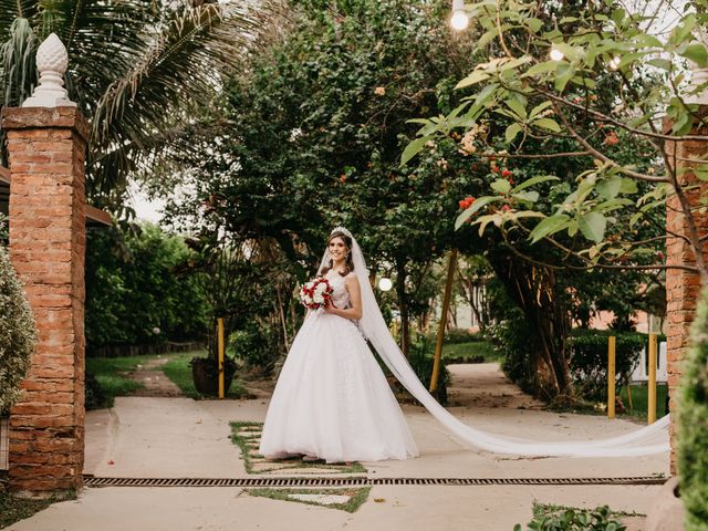 O casamento de Leonardo e Amanda em Goiânia, Goiás 28