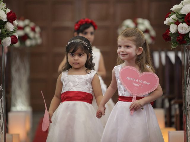 O casamento de Márcio e Larissa em Santo André, São Paulo 14