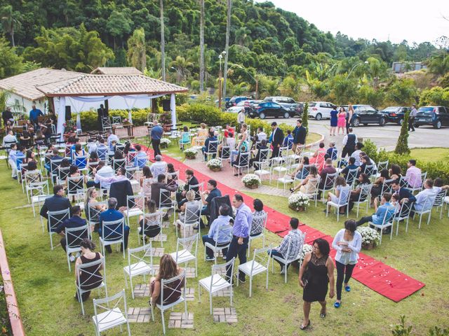 O casamento de Junior e Crys em Cotia, São Paulo Estado 42